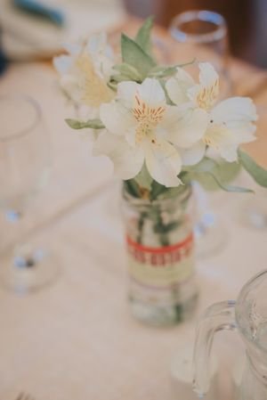 Simple Wildflower Table Decoration